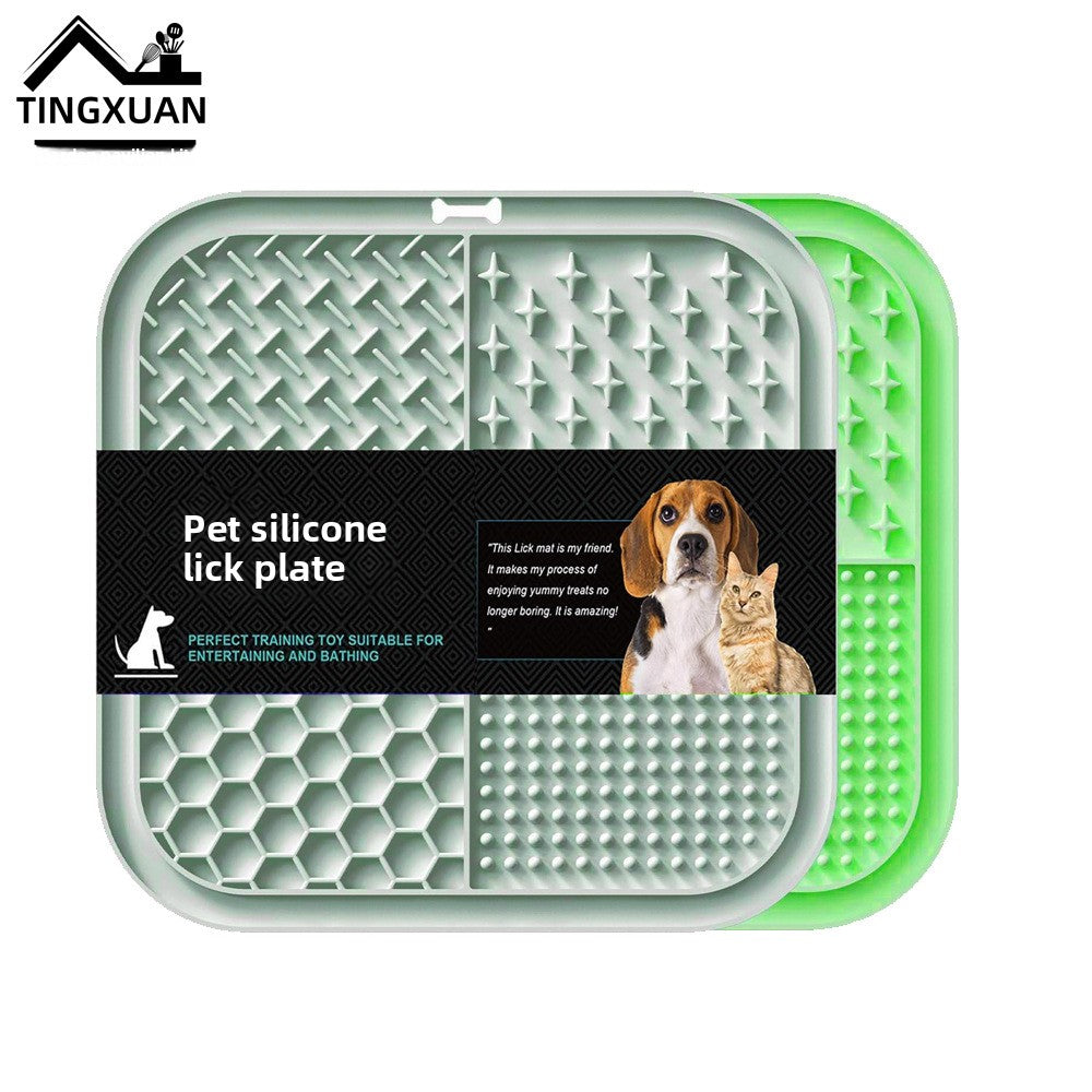 Silicone Pet Licking Mat - EazeeHaven